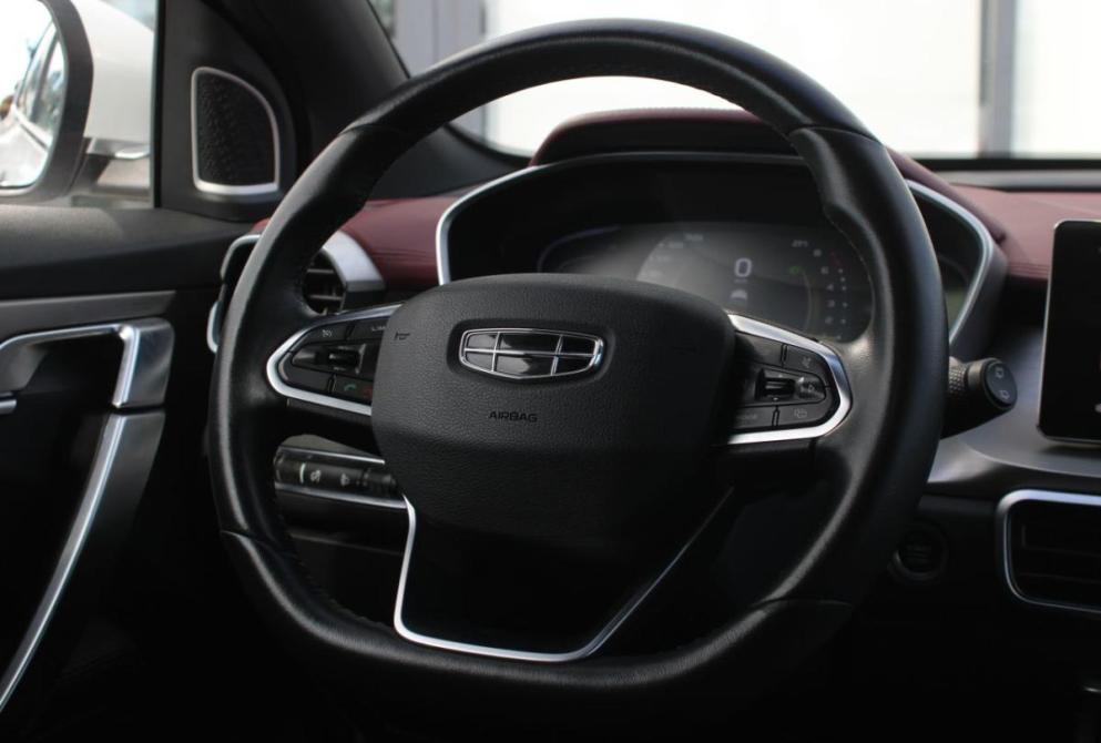 Geely Coolray I Саратов  - изображение 21