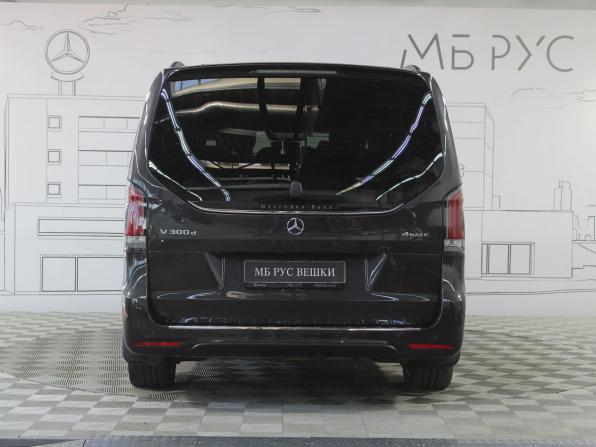Mercedes-Benz V-Класс III (W447) Рестайлинг 2 с пробегом 2024 года, цена 11 300 000 рублей, 34484 км, минивэн, Автокод Объявления
