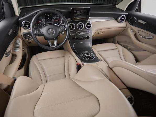 Новый Mercedes-Benz GLC I (X253) 2019 года, цена 3 650 000 рублей, внедорожник, Автокод Объявления