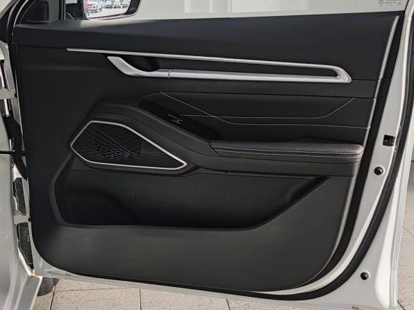 Geely Emgrand II с пробегом 2024 года, цена 2 000 000 рублей, 334 км, седан, Автокод Объявления
