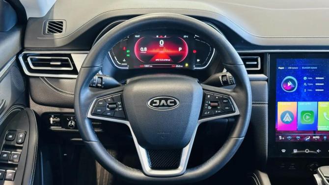 JAC J7 I с пробегом 2023 года, цена 1 595 000 рублей, 13800 км, хэтчбек, Автокод Объявления