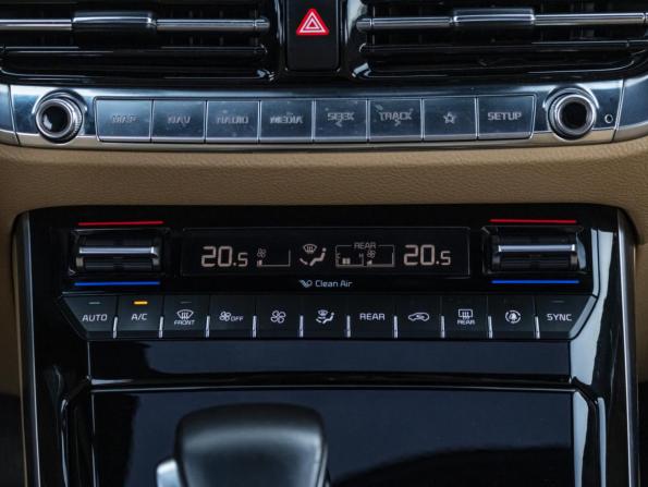 Kia Mohave I Рестайлинг 2 с пробегом 2020 года, цена 4 648 000 рублей, 87000 км, внедорожник, Автокод Объявления