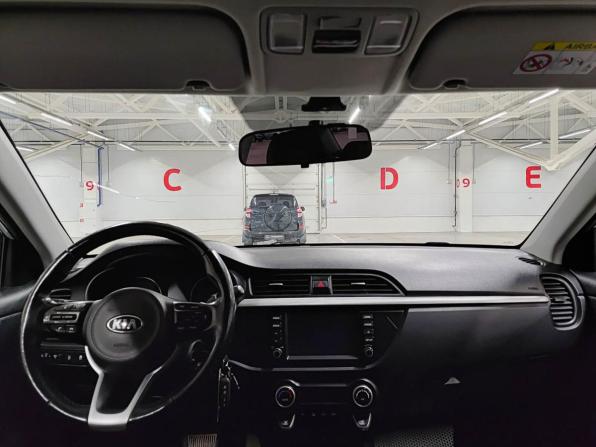 Kia Rio IV с пробегом 2018 года, цена 1 319 000 рублей, 97576 км, седан, Автокод Объявления