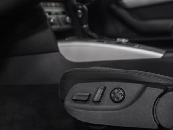Audi A6 III (C6) Рестайлинг с пробегом 2009 года, цена 869 000 рублей, 285411 км, седан, Автокод Объявления