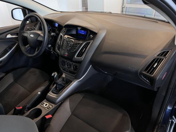Ford Focus III с пробегом 2012 года, цена 595 000 рублей, 230503 км, универсал, Автокод Объявления
