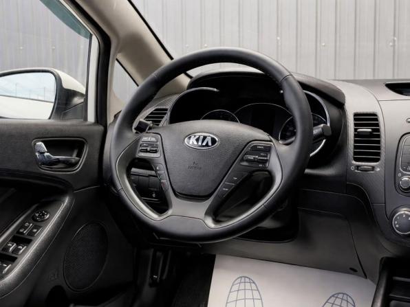 Kia Cerato III с пробегом 2014 года, цена 917 000 рублей, 133943 км, седан, Автокод Объявления