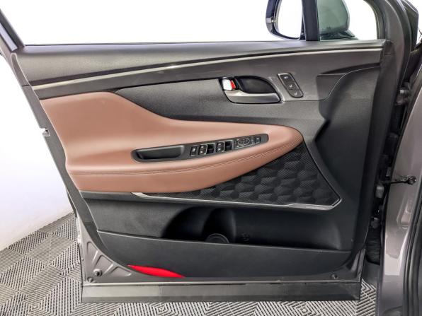Hyundai Santa Fe IV Рестайлинг с пробегом 2022 года, цена 3 970 000 рублей, 69769 км, внедорожник, Автокод Объявления