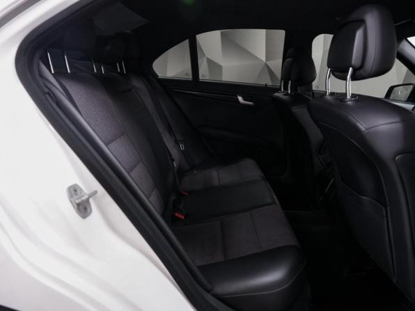 Mercedes-Benz C-Класс III (W204) Рестайлинг с пробегом 2013 года, цена 1 655 000 рублей, 197090 км, седан, Автокод Объявления