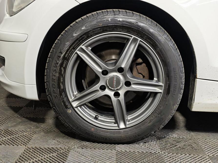 BMW 1 серии I (E81/E82/E87/E88) Рестайлинг Москва  - изображение 7