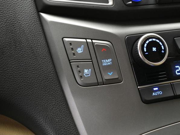 Hyundai H-1 II Рестайлинг 2 с пробегом 2019 года, цена 3 150 000 рублей, 114688 км, минивэн, Автокод Объявления