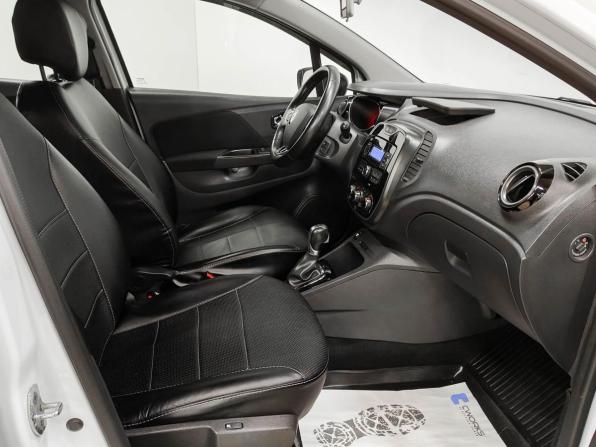 Renault Kaptur I с пробегом 2019 года, цена 978 800 рублей, 158400 км, внедорожник, Автокод Объявления