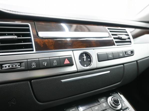 Audi A8 III (D4) Рестайлинг с пробегом 2014 года, цена 2 099 900 рублей, 201111 км, седан, Автокод Объявления
