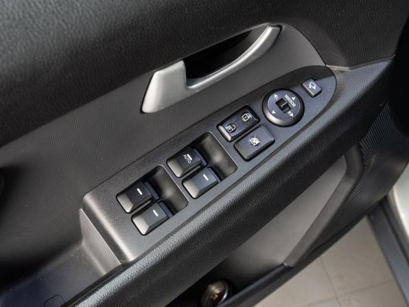 Kia Sportage III Рестайлинг с пробегом 2014 года, цена 1 475 000 рублей, 205068 км, внедорожник, Автокод Объявления