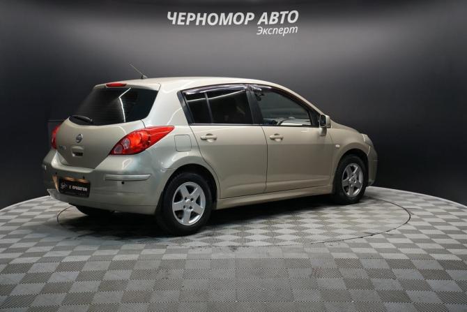 Nissan Tiida I Рестайлинг с пробегом 2011 года, цена 785 000 рублей, 225000 км, хэтчбек, Автокод Объявления