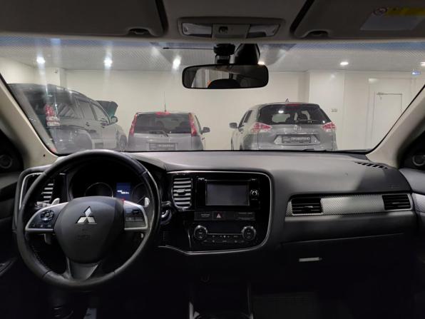 Mitsubishi Outlander III с пробегом 2012 года, цена 947 000 рублей, 320915 км, внедорожник, Автокод Объявления