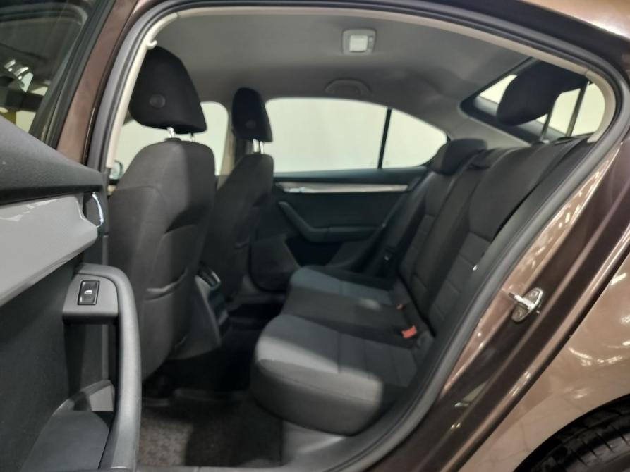 Skoda Octavia III (A7) Санкт-Петербург  - изображение 17