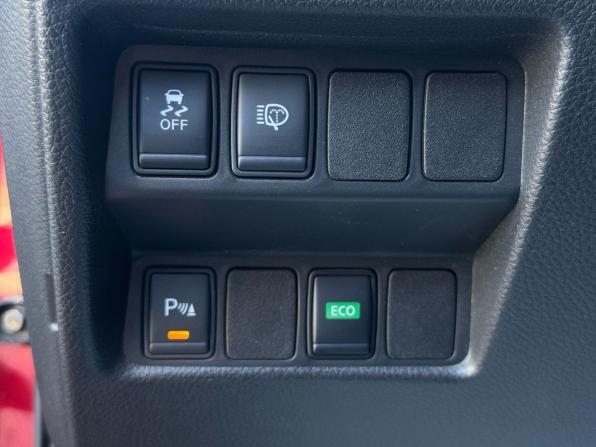 Nissan Qashqai II с пробегом 2018 года, цена 1 620 000 рублей, 107870 км, внедорожник, Автокод Объявления