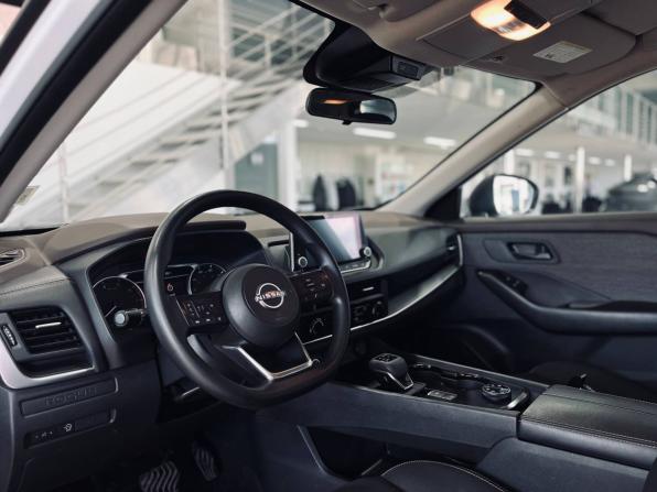 Nissan Rogue III с пробегом 2023 года, цена 2 669 900 рублей, 50195 км, внедорожник, Автокод Объявления