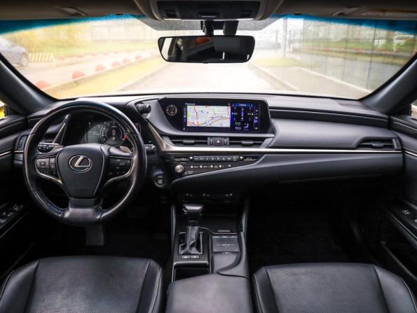 Lexus ES VII с пробегом 2020 года, цена 3 699 777 рублей, 94200 км, седан, Автокод Объявления