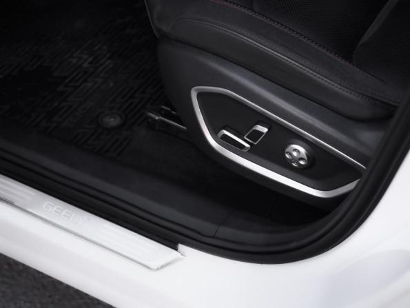 Geely Tugella I Рестайлинг с пробегом 2024 года, цена 3 089 000 рублей, 48198 км, внедорожник, Автокод Объявления