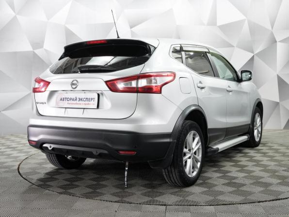 Nissan Qashqai II с пробегом 2016 года, цена 1 639 000 рублей, 118000 км, внедорожник, Автокод Объявления