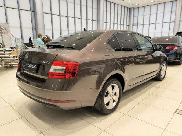 Skoda Octavia III (A7) Рестайлинг с пробегом 2019 года, цена 1 950 000 рублей, 133000 км, лифтбек, Автокод Объявления