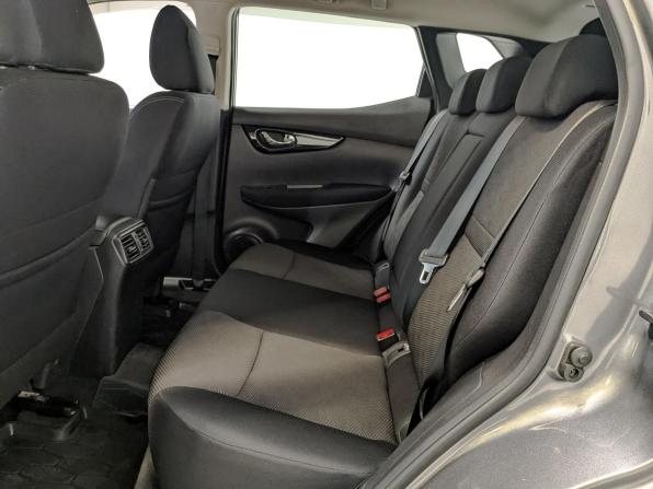 Nissan Qashqai II с пробегом 2018 года, цена 1 550 000 рублей, 76705 км, внедорожник, Автокод Объявления