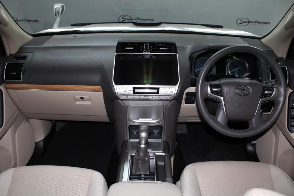 Toyota Land Cruiser Prado 150 Series Рестайлинг 3 Владивосток  - изображение 14