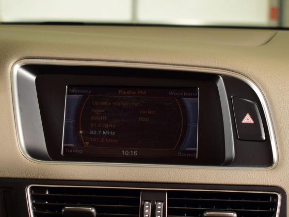 Audi Q5 I (8R) с пробегом 2012 года, цена 2 274 995 рублей, 92627 км, внедорожник, Автокод Объявления