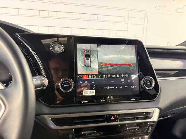 Lexus RX V с пробегом 2025 года, цена 7 850 000 рублей, 8911 км, внедорожник, Автокод Объявления