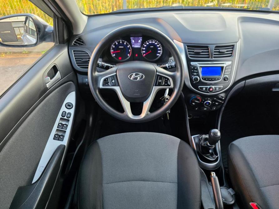 Hyundai Solaris I Вологда  - изображение 17