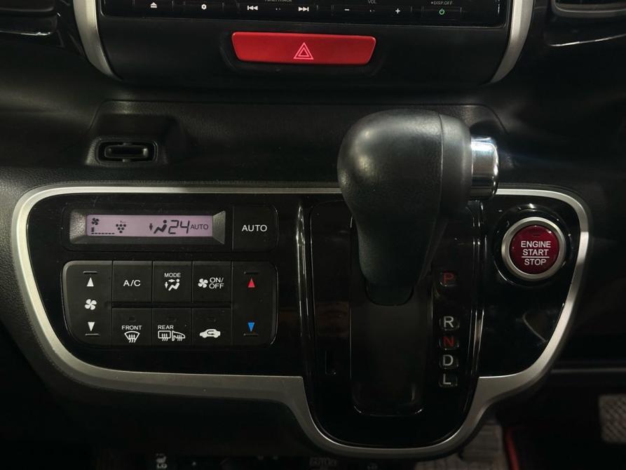Honda N-BOX I Рестайлинг Ростов-на-Дону  - изображение 12
