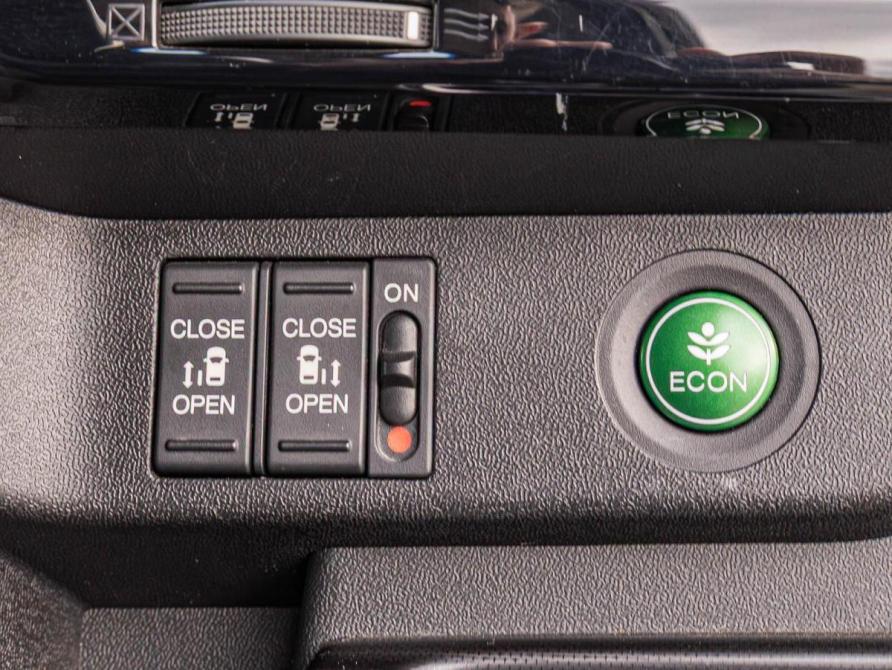 Honda Stepwgn V Краснодар  - изображение 21