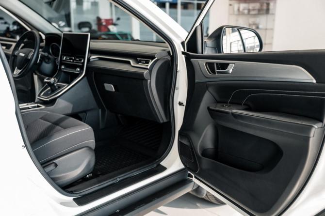 Haval M6 II с пробегом 2024 года, цена 1 989 000 рублей, 4968 км, внедорожник, Автокод Объявления