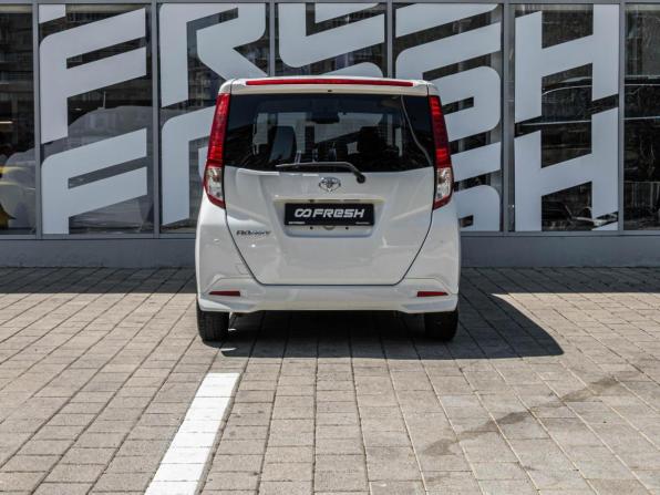 Toyota Roomy I Рестайлинг с пробегом 2021 года, цена 1 198 000 рублей, 85578 км, микровэн, Автокод Объявления