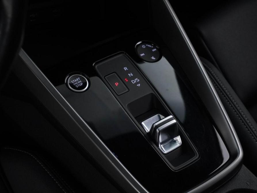 Audi A3 IV (8Y) Москва  - изображение 19