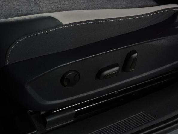 Volkswagen ID.4 с пробегом 2022 года, цена 3 979 000 рублей, 39867 км, внедорожник, Автокод Объявления