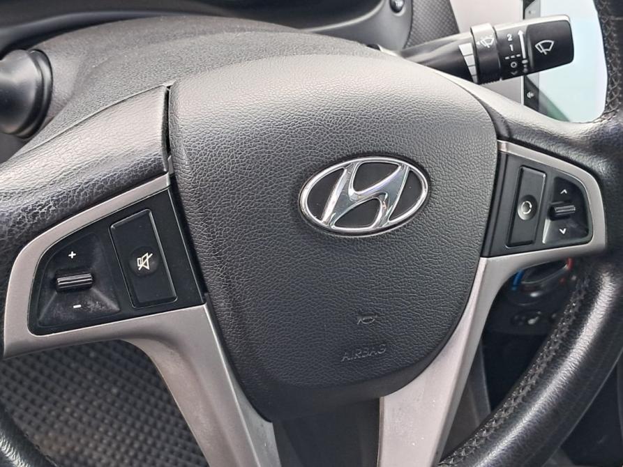 Hyundai Solaris I Рестайлинг Набережные Челны  - изображение 24