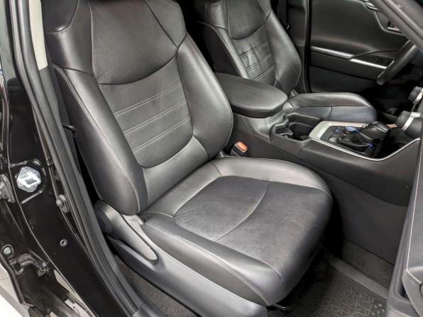 Toyota RAV4 V (XA50) с пробегом 2021 года, цена 3 750 000 рублей, 118626 км, внедорожник, Автокод Объявления