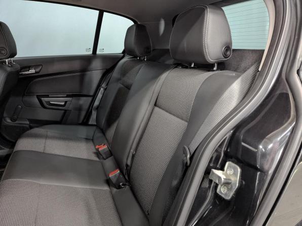 Opel Astra H Рестайлинг с пробегом 2013 года, цена 1 190 000 рублей, 39438 км, хэтчбек, Автокод Объявления