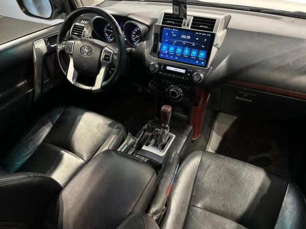 Toyota Land Cruiser Prado 150 Series Рестайлинг 1 с пробегом 2016 года, цена 3 830 000 рублей, 186157 км, внедорожник, Автокод Объявления