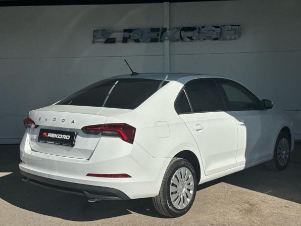 Skoda Rapid II с пробегом 2021 года, цена 1 649 000 рублей, 73735 км, лифтбек, Автокод Объявления
