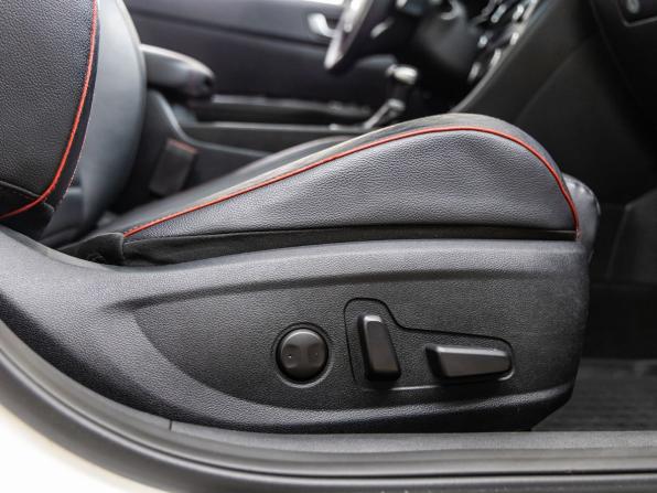Kia Optima IV Рестайлинг с пробегом 2019 года, цена 2 188 000 рублей, 83257 км, седан, Автокод Объявления