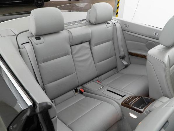 BMW 3 серии V (E90/E91/E92/E93) с пробегом 2007 года, цена 2 229 050 рублей, 172933 км, кабриолет, Автокод Объявления