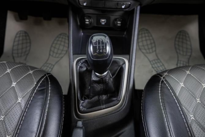 Hyundai Solaris II с пробегом 2020 года, цена 1 259 000 рублей, 183000 км, седан, Автокод Объявления