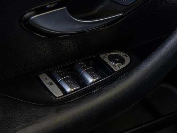 Mercedes-Benz E-Класс V (W213 S213 C238) с пробегом 2018 года, цена 3 180 000 рублей, 122893 км, седан, Автокод Объявления