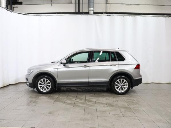 Volkswagen Tiguan II с пробегом 2017 года, цена 2 097 000 рублей, 123331 км, внедорожник, Автокод Объявления