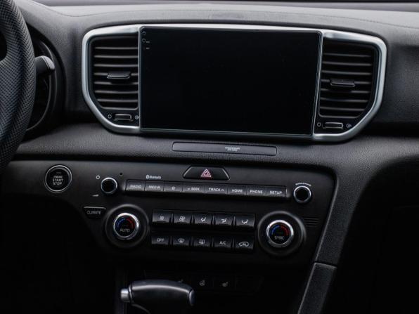 Kia Sportage IV Рестайлинг с пробегом 2018 года, цена 2 265 000 рублей, 111747 км, внедорожник, Автокод Объявления