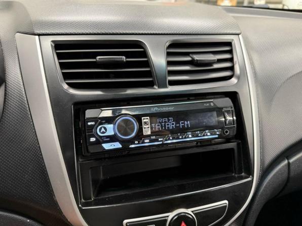 Hyundai Solaris I с пробегом 2012 года, цена 561 560 рублей, 236822 км, хэтчбек, Автокод Объявления