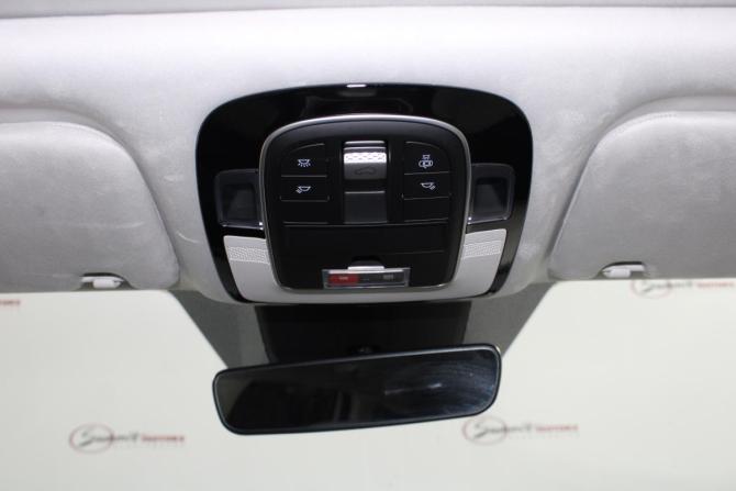 Hyundai Santa Fe IV Рестайлинг с пробегом 2021 года, цена 4 700 000 рублей, 10000 км, внедорожник, Автокод Объявления